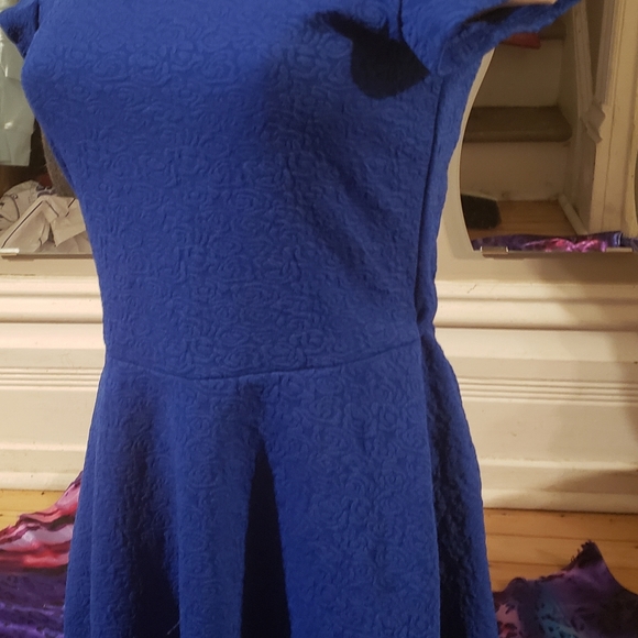 🍄2for30🍄Blue Open back pin up style dress - Picture 5 of 9